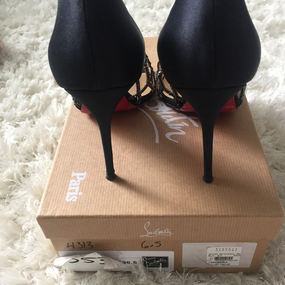 Christian Louboutin d’Orsay pumps / heels - Picture 4 of 5